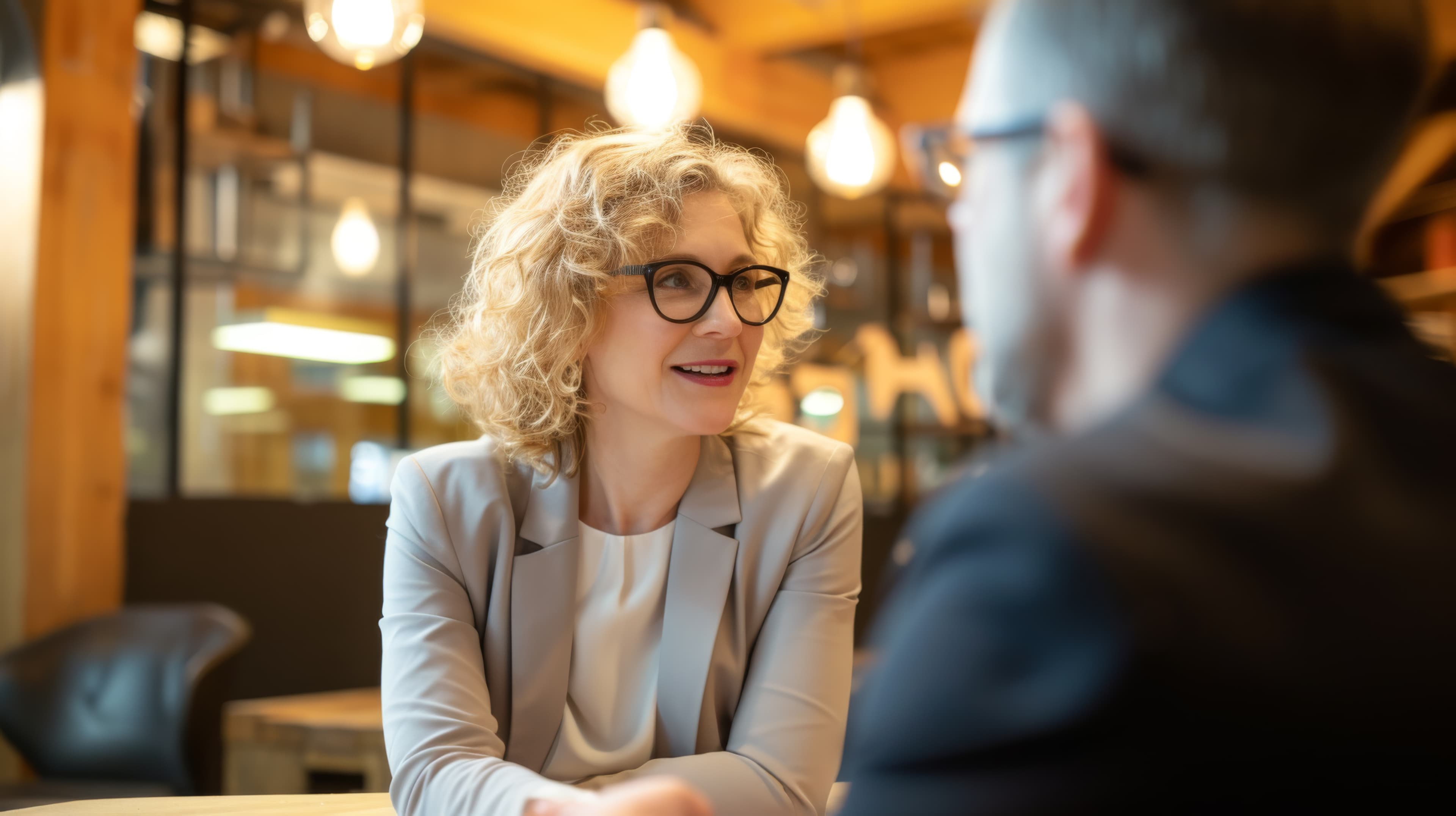 Eye care professional consulting about DLS lenses