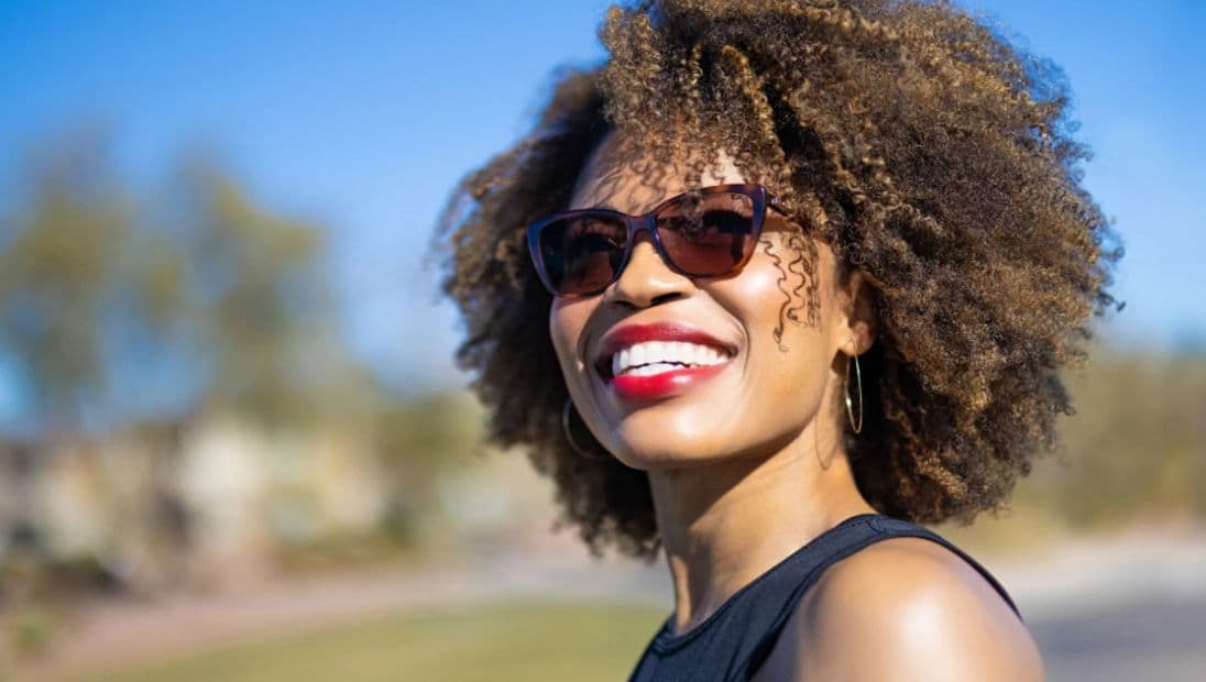 SunSync® Light-reactive Lenses